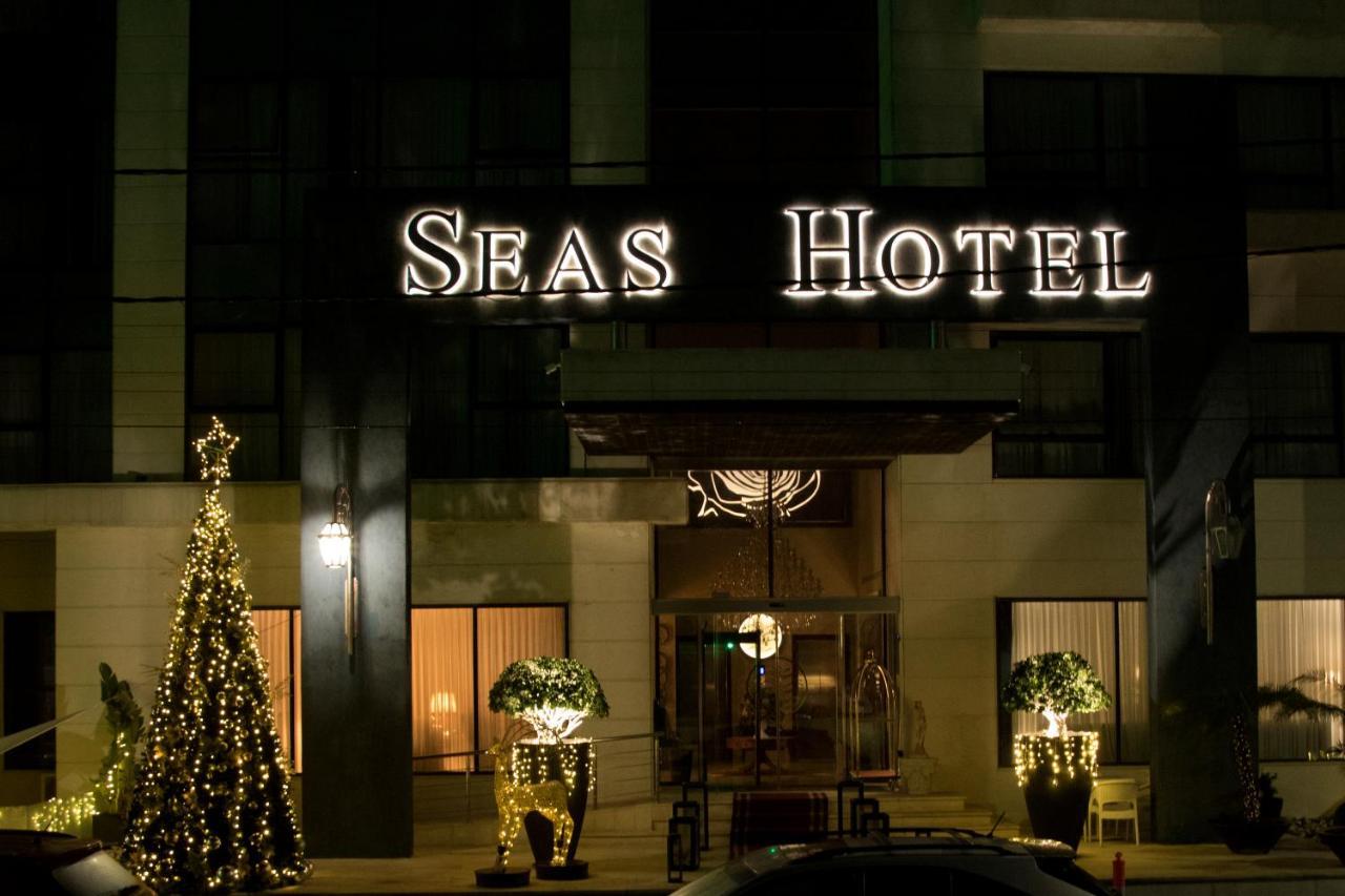 Seas Hotel Amán Exterior foto